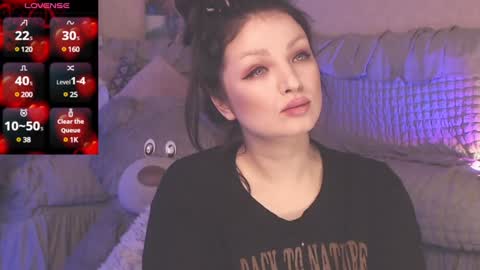 Snapshot of britneybarker chatting on February 2025 05:07:02 AM britneybarker online show from February 2025 05:07:02 AM