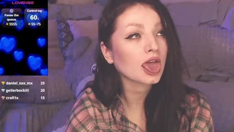 Snapshot of britneybarker chatting on February 2025 03:22:01 AM britneybarker online show from February 2025 03:22:01 AM
