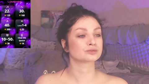 Snapshot of britneybarker chatting on March 2025 02:26:01 AM britneybarker online show from March 2025 02:26:01 AM