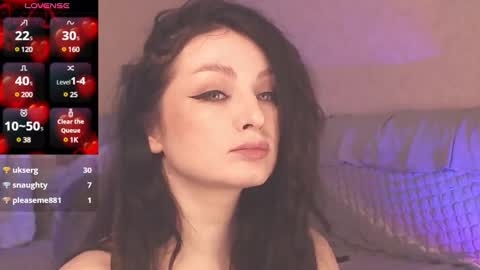 Snapshot of britneybarker chatting on March 2025 04:17:02 AM britneybarker online show from March 2025 04:17:02 AM