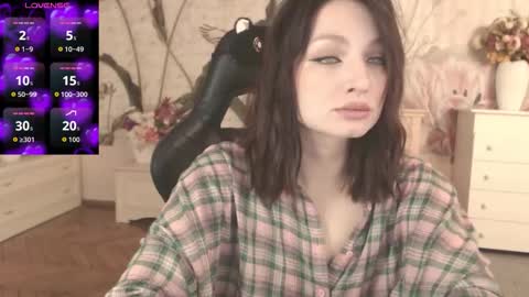 Snapshot of britneybarker chatting on October 2025 11:03:02 PM britneybarker online show from October 2025 11:03:02 PM