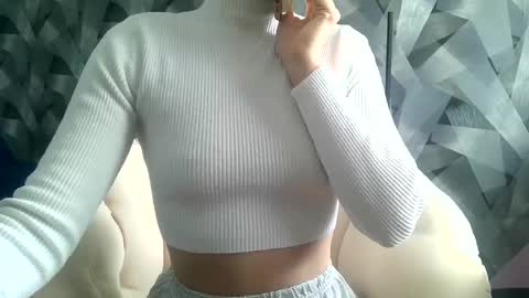 Snapshot of britneykittens chatting on February 2025 06:43:01 AM BritneyKittens online show from February 2025 06:43:01 AM