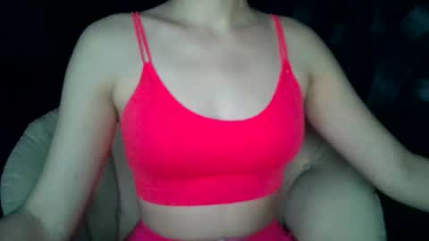 Snapshot of britneykittens chatting on February 2025 01:53:02 PM BritneyKittens online show from February 2025 01:53:02 PM