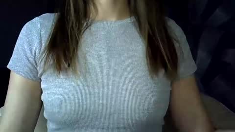 Snapshot of britneykittens chatting on March 2025 01:40:01 PM BritneyKittens online show from March 2025 01:40:01 PM