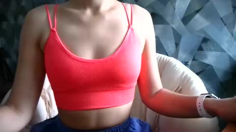 Snapshot of britneykittens chatting on October 2025 06:22:02 AM BritneyKittens online show from October 2025 06:22:02 AM