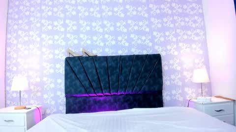 Snapshot of britneysweet_ chatting on February 2026 04:13:01 AM BritneySweet online show from February 2026 04:13:01 AM