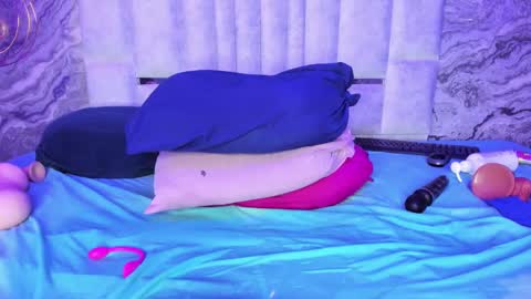 Britney online show from February 2025 05:29:01 AM