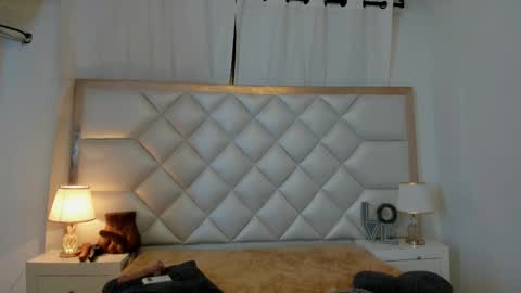 Brittany  online show from November 2025 01:48:02 AM