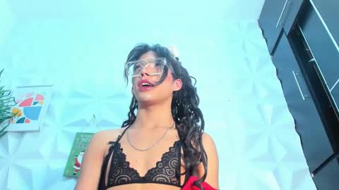 BRIYIT     online show from January 2025 11:48:01 AM