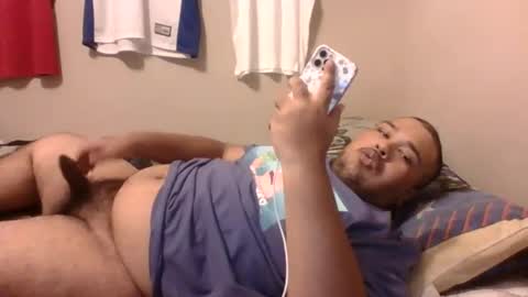 Snapshot of bronxforlife chatting on November 2025 07:57:01 AM bronxforlife online show from November 2025 07:57:01 AM