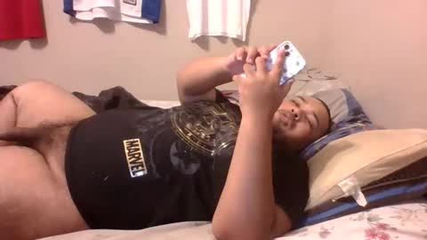 Snapshot of bronxforlife chatting on November 2025 04:35:02 AM bronxforlife online show from November 2025 04:35:02 AM