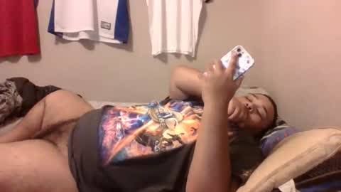 Snapshot of bronxforlife chatting on December 2025 02:51:01 AM bronxforlife online show from December 2025 02:51:01 AM