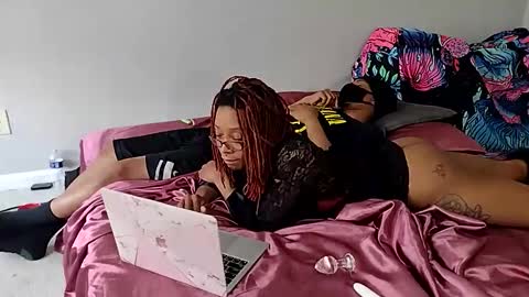 Snapshot of brownnnjuicy chatting on May 2026 06:13:01 PM brownnnjuicy online show from May 2026 06:13:01 PM