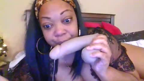 brownroundrenee online show from November 2025 11:27:02 AM