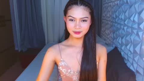 Snapshot of brownsausageroberta chatting on January 2025 03:07:01 PM Roberta GODDESS OF PLEASURE AND SEXUALDESIRE online show from January 2025 03:07:01 PM