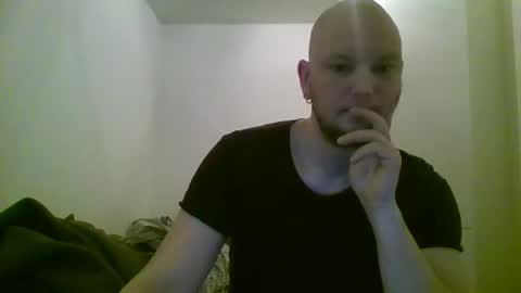 Snapshot of browsiebirdie chatting on December 2024 03:33:02 AM browsiebirdie online show from December 2024 03:33:02 AM