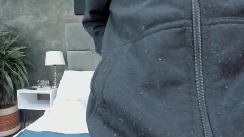 Bruce Hans online show from October 2025 11:44:01 AM