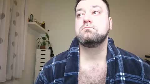 Bruce online show from October 2025 07:49:01 PM