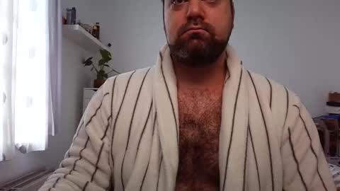 Bruce online show from November 2025 10:08:02 AM