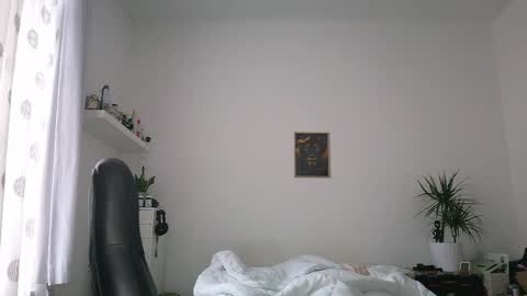 Snapshot of brucemf chatting on May 2026 03:42:02 PM Bruce online show from May 2026 03:42:02 PM