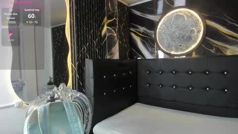 Bruja SCarlata online show from October 2025 10:14:01 AM