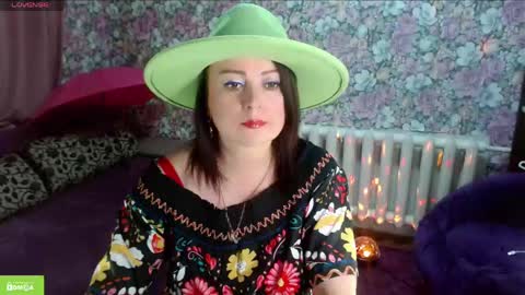 Snapshot of brunette7786 chatting on May 2026 08:03:02 PM Julia online show from May 2026 08:03:02 PM