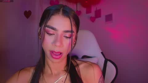 SARAH  online show from February 2026 06:53:02 AM