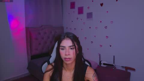 SARAH  online show from March 2026 03:52:02 AM