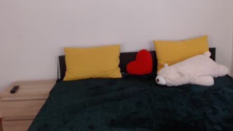 Ellis online show from February 2026 06:12:02 AM