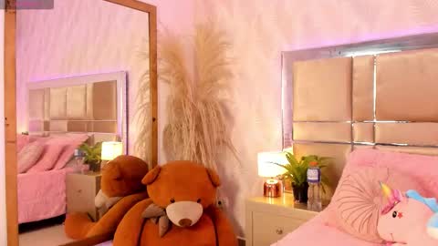 Brenda online show from September 2025 07:31:01 AM