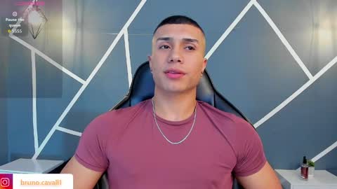Snapshot of bruno_cavalli chatting on April 2026 05:48:02 PM BRUNNO online show from April 2026 05:48:02 PM