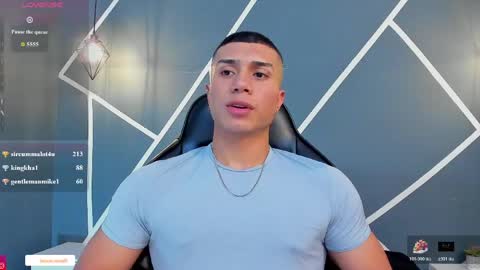Snapshot of bruno_cavalli chatting on April 2026 05:30:01 PM BRUNNO online show from April 2026 05:30:01 PM