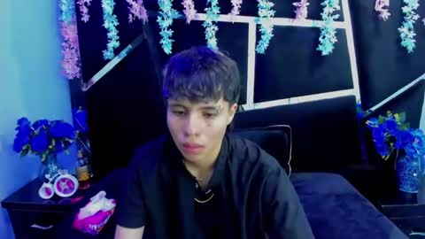 Snapshot of bruno_cruz chatting on September 2025 02:33:02 AM Bruno Cruz online show from September 2025 02:33:02 AM