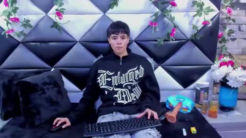 Snapshot of bruno_cruz chatting on October 2025 02:11:02 AM Bruno Cruz online show from October 2025 02:11:02 AM