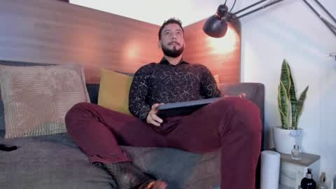 Snapshot of bruno_woods chatting on April 2026 04:49:01 PM Andres Suarez online show from April 2026 04:49:01 PM