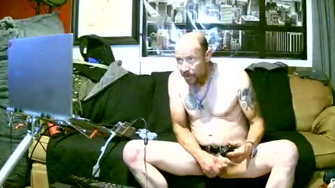 Snapshot of brutal3anddone chatting on March 2026 06:08:01 AM brutal3anddone online show from March 2026 06:08:01 AM