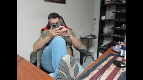 BRUTALMASTER1983 online show from February 2025 06:41:02 PM