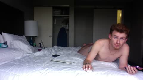 Snapshot of brxdd88 chatting on October 2025 08:00:02 PM BRADDY online show from October 2025 08:00:02 PM