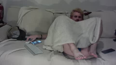 Snapshot of brxdd88 chatting on November 2025 03:12:02 AM BRADDY online show from November 2025 03:12:02 AM