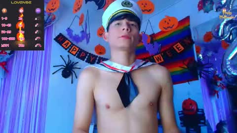 Snapshot of bryam_hot chatting on October 2025 08:32:02 PM BRYAM INDEPENDENT MODEL online show from October 2025 08:32:02 PM