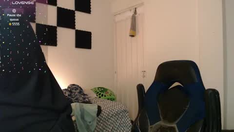 bryamado online show from January 2025 10:53:02 PM