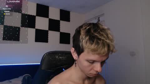 bryamado online show from September 2025 01:39:01 AM