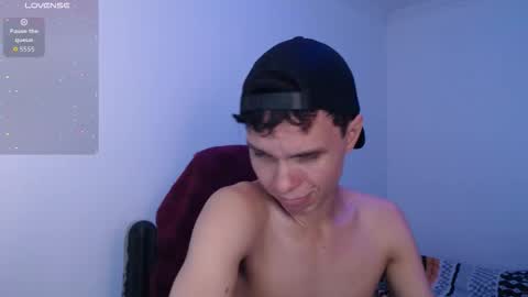 bryamado online show from February 2026 04:35:02 AM