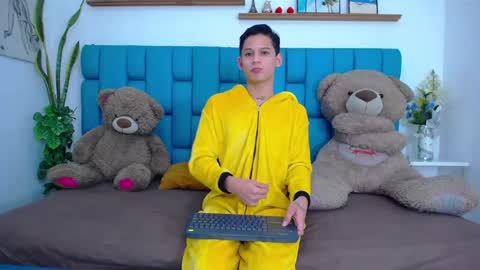 Snapshot of bryan_hotty chatting on March 2026 11:17:02 AM Bryan online show from March 2026 11:17:02 AM