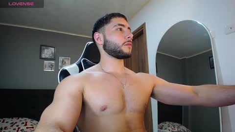 Snapshot of bryan_oficials chatting on December 2024 03:03:01 AM bryan_oficials online show from December 2024 03:03:01 AM