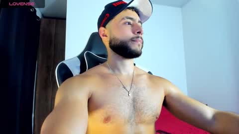 Snapshot of bryan_oficials chatting on September 2025 01:07:02 AM bryan_oficials online show from September 2025 01:07:02 AM