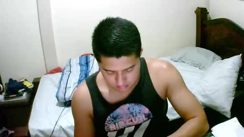 Snapshot of bryanbendy chatting on February 2025 01:15:02 AM bryanbendy online show from February 2025 01:15:02 AM