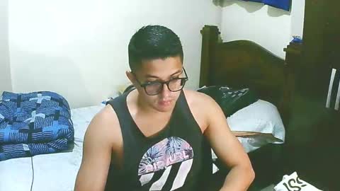 Snapshot of bryanbendy chatting on September 2025 10:59:02 PM bryanbendy online show from September 2025 10:59:02 PM