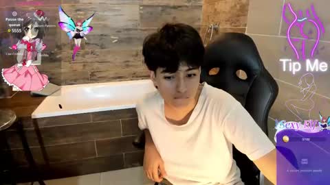 Snapshot of bryce_evans chatting on February 2025 07:36:01 PM B R Y C E online show from February 2025 07:36:01 PM