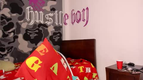 Bryxon  online show from January 2026 09:42:02 PM